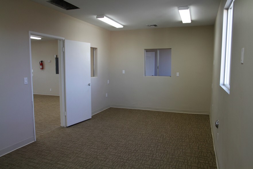 More Photos Of 22918 Crenshaw Blvd, Torrance Office For Lease