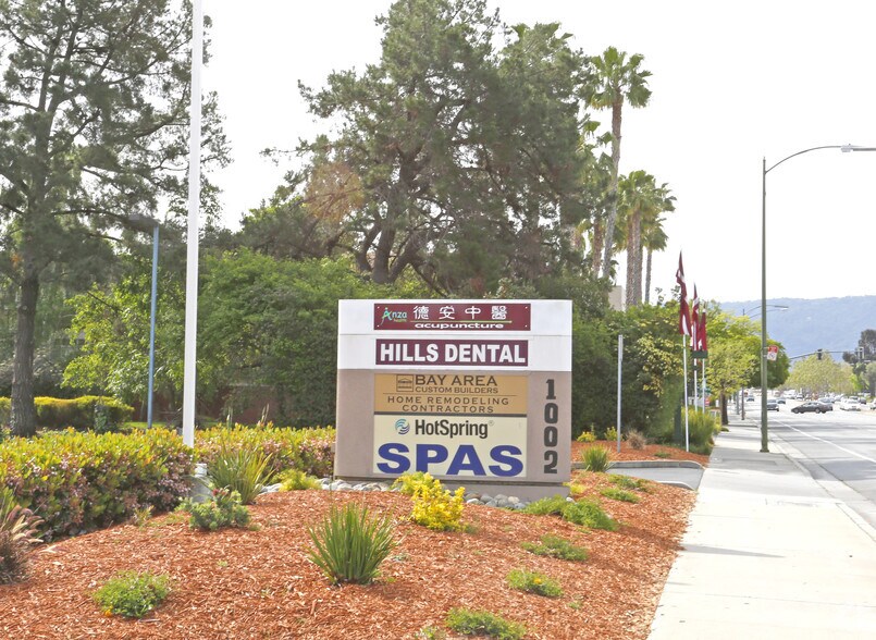 More Photos Of 1002 S De Anza Blvd, San Jose Freestanding For Lease