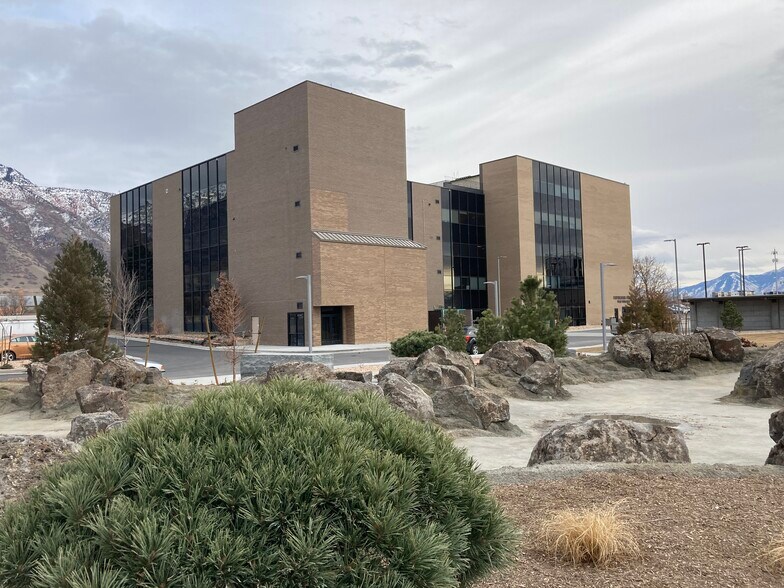 More Photos Of 1055 N 300 W, Provo Medical For Sale