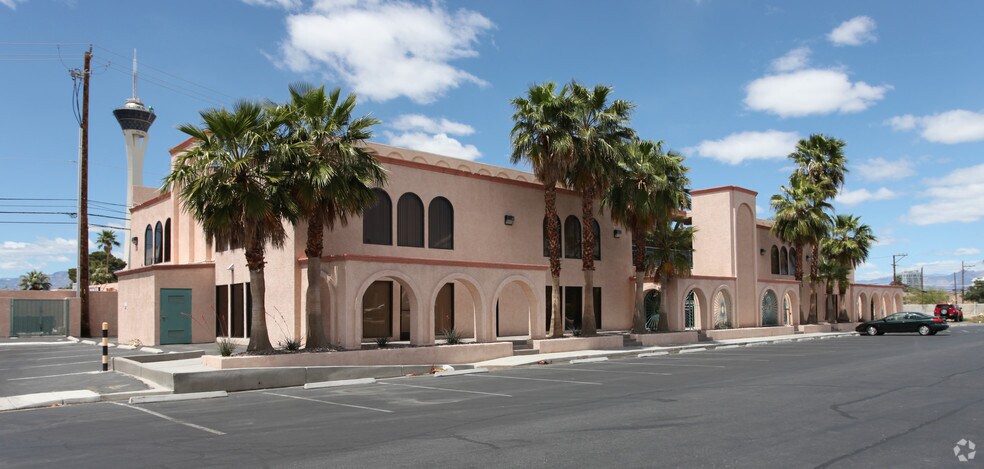 More Photos Of 714 E Sahara Ave, Las Vegas Office For Sale