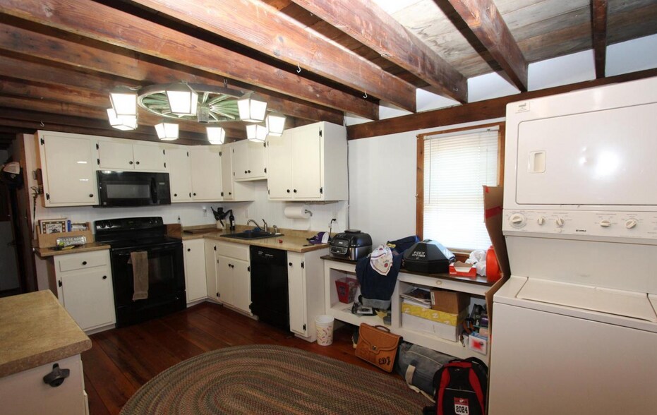 More Photos Of 19 West Ave, Woodstown Loft Creative Space For Sale