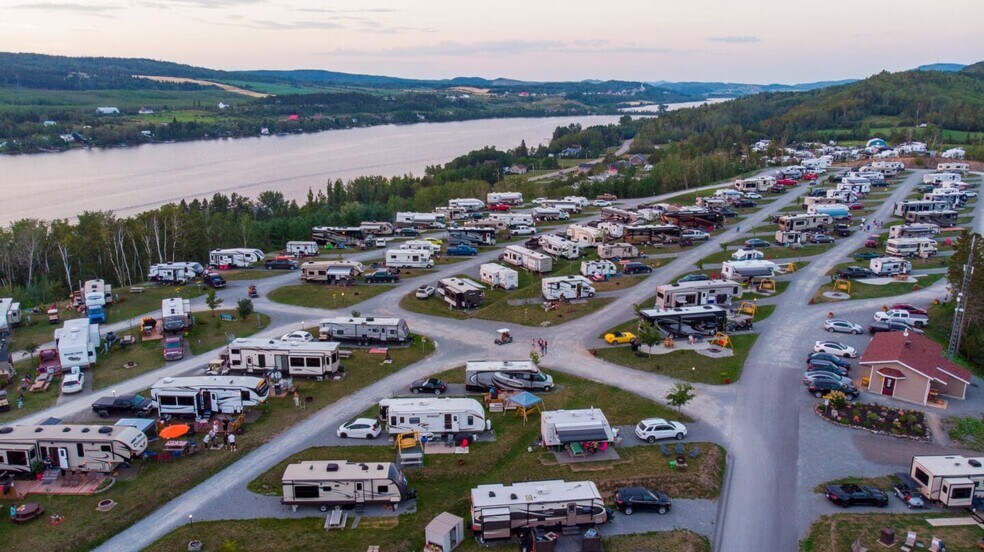 More Photos Of 109 Ch Du Lac S, Saint-mathieu-de-rioux Land For Sale