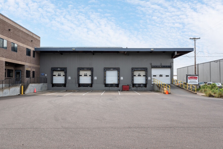 More Photos Of 556 Murlark Ave NW, Salem Manufacturing For Sale