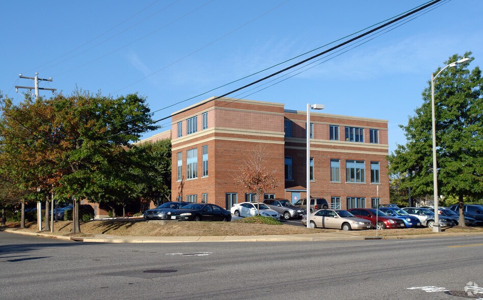 More Photos Of 2501 N Glebe Rd, Arlington Medical For Sale