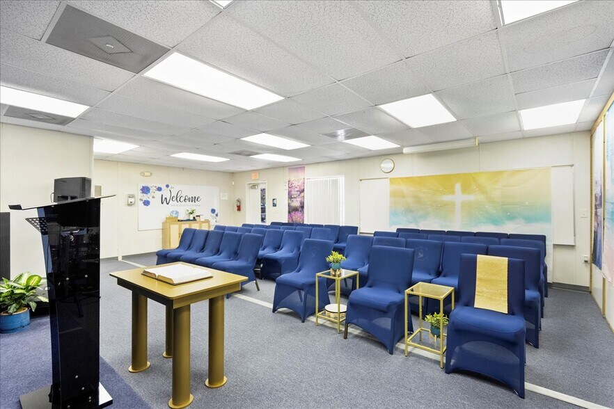 More Photos Of 1434 Oakhurst Ave, Jacksonville Religious Facility For Sale