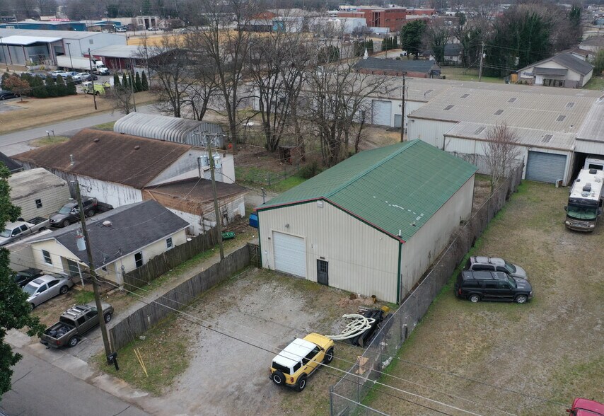 More Photos Of 207 Lowry St NW, Huntsville Industrial For Lease