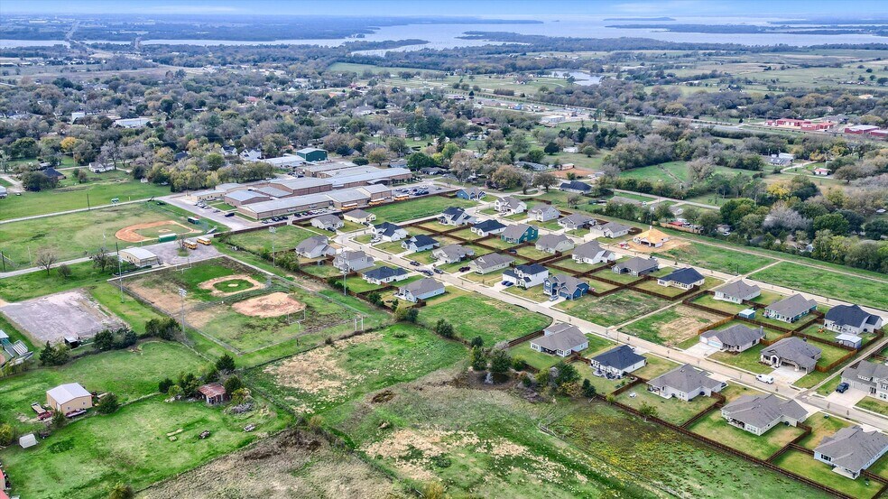 More Photos Of 305 Swaha Dr, Tioga Land For Sale