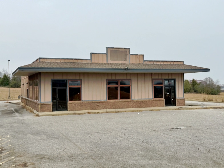 Primary Photo Of 4501 Burrough Rd, Fort Smith Storefront Retail Office For Sale