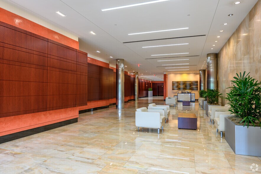 More Photos Of 1701 Duke St, Alexandria Office For Lease