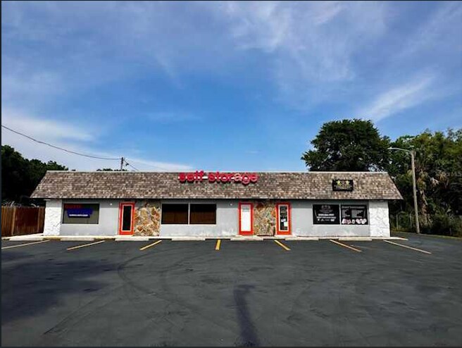 Primary Photo Of 3816-3820 Grand Blvd, New Port Richey Unknown For Lease