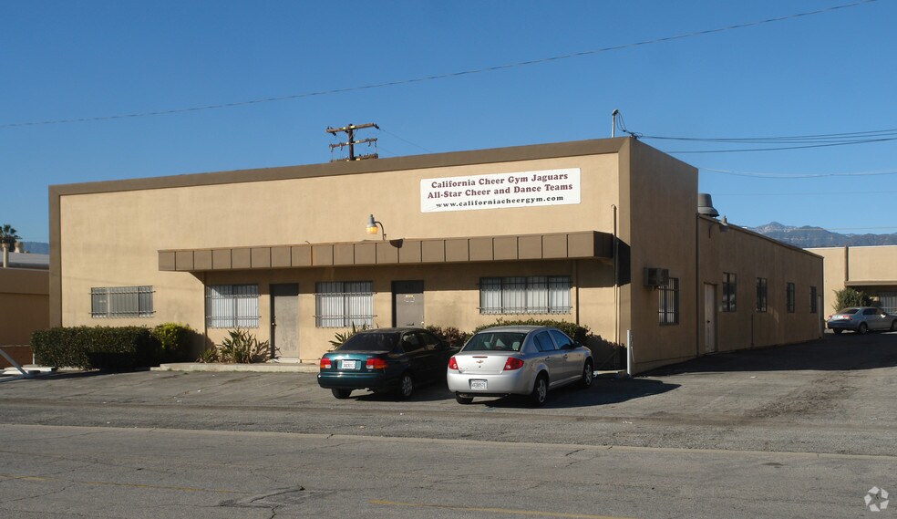More Photos Of 633-687 E Edna Pl, Covina Warehouse For Lease