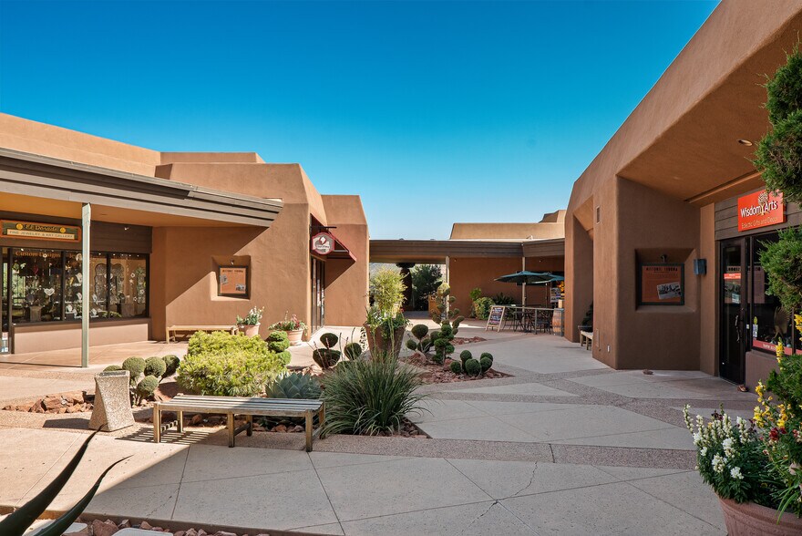 More Photos Of 101 N State Route 89A, Sedona Restaurant For Lease