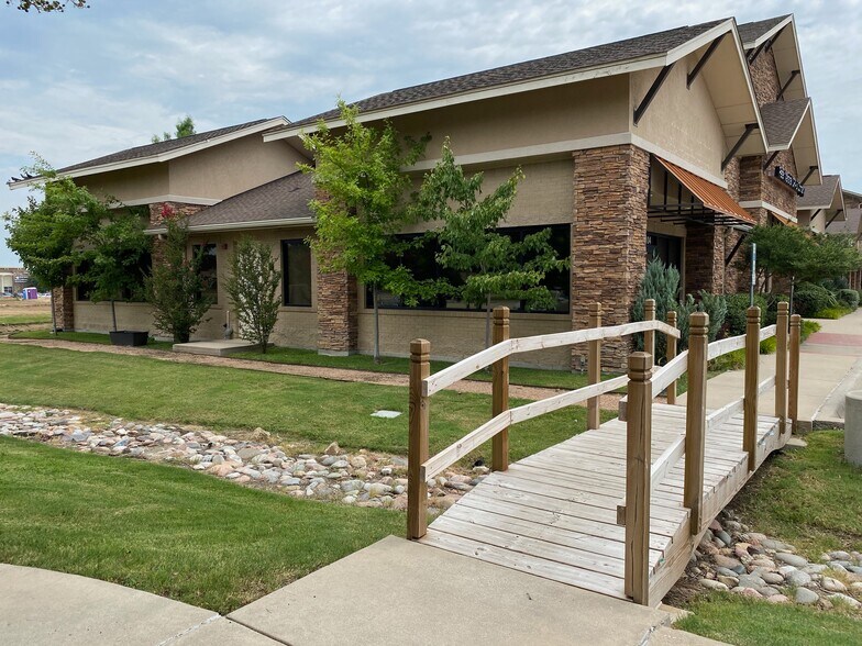More Photos Of 3861 Long Prairie Rd, Flower Mound Office For Lease