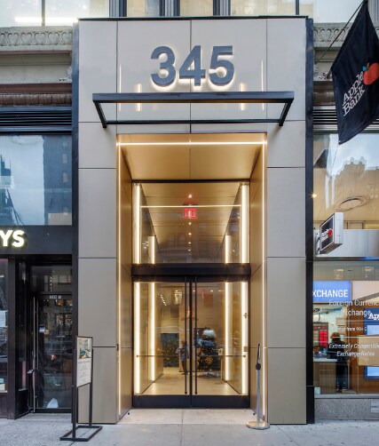 More Photos Of 345 7th Ave, New York Coworking Space
