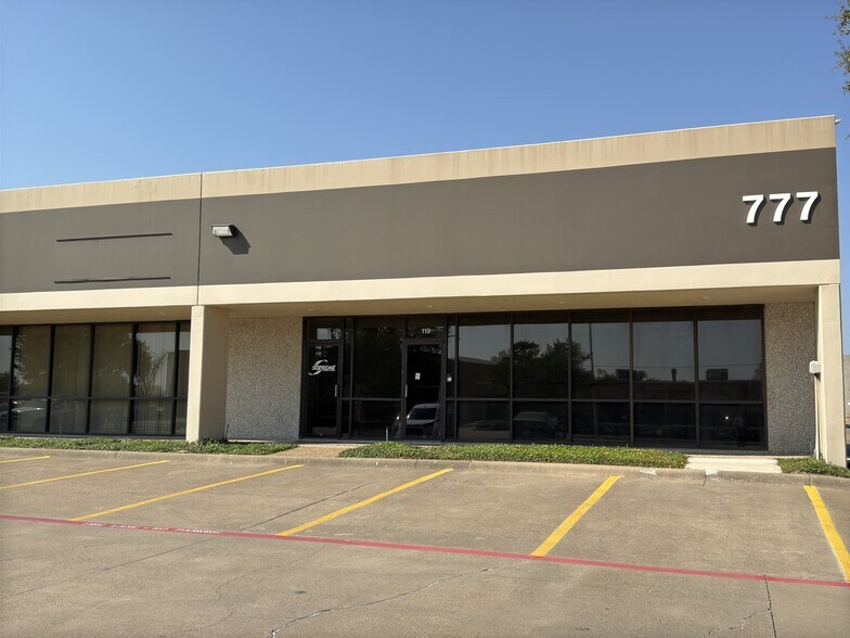 Primary Photo Of 777 N Grove Rd, Richardson Unknown For Lease
