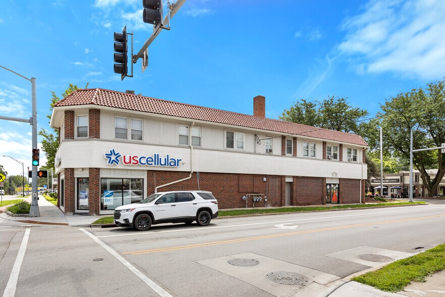 More Photos Of 4040-4125 University Ave, Des Moines Unknown For Lease