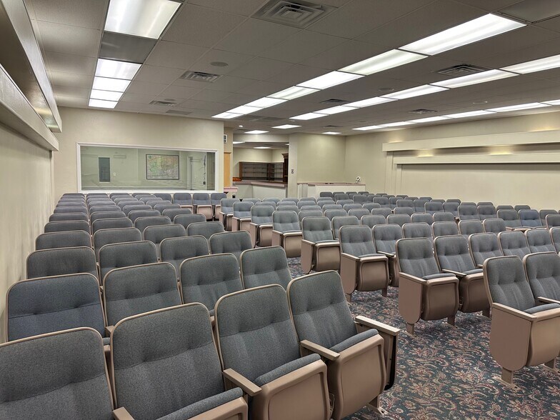 More Photos Of 5602 Rosemead Blvd, Temple City Office For Sale