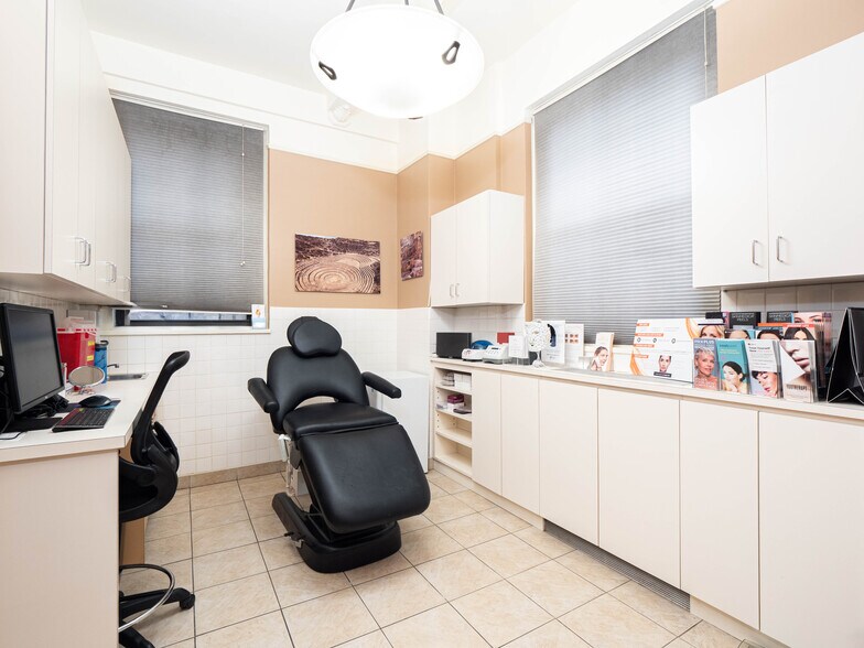 More Photos Of 205 E 78th St, New York Apartments For Sale