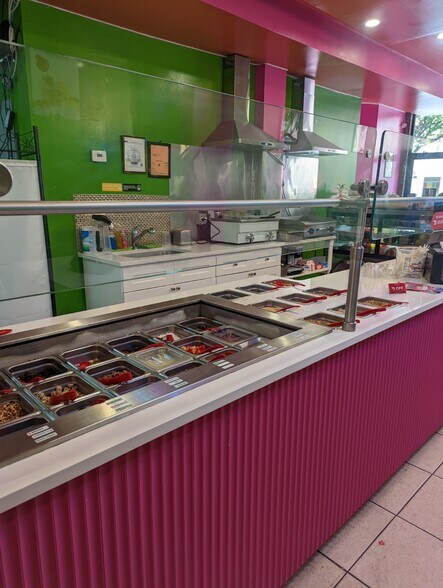 More Photos Of 3237 Junction Blvd, East Elmhurst Storefront Retail Residential For Lease