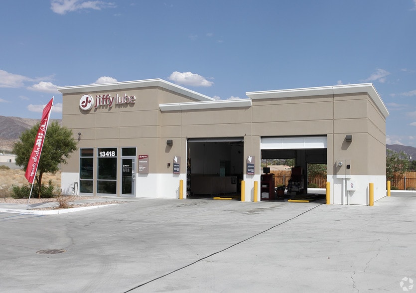 More Photos Of 13418 Palm Dr, Desert Hot Springs Auto Repair For Sale