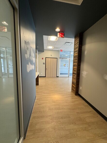 More Photos Of 2521 Walden Ave, Cheektowaga Storefront Retail Office For Lease