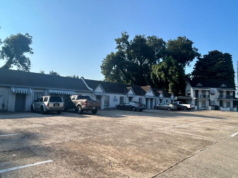 More Photos Of 4041 Washington St, Vicksburg Hotel For Sale