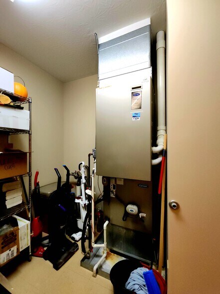 More Photos Of 7376 Business Center Dr, Avon Office For Sale