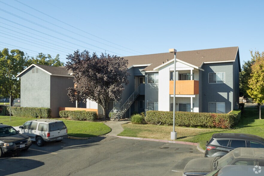 Primary Photo Of 6500 47th St, Sacramento Apartments For Sale