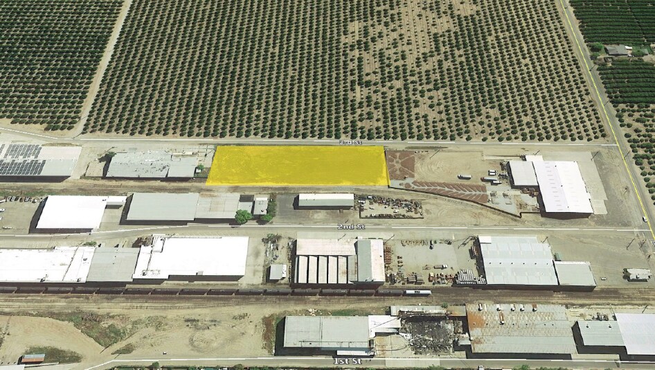 More Photos Of 3rd St, Exeter Land For Sale