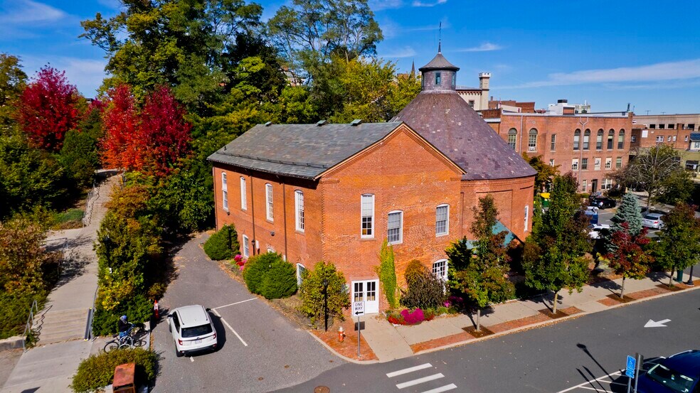 More Photos Of 244 Main St, Northampton Office Residential For Sale