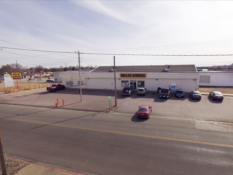 More Photos Of 918 W 27th St, Scottsbluff Freestanding For Lease