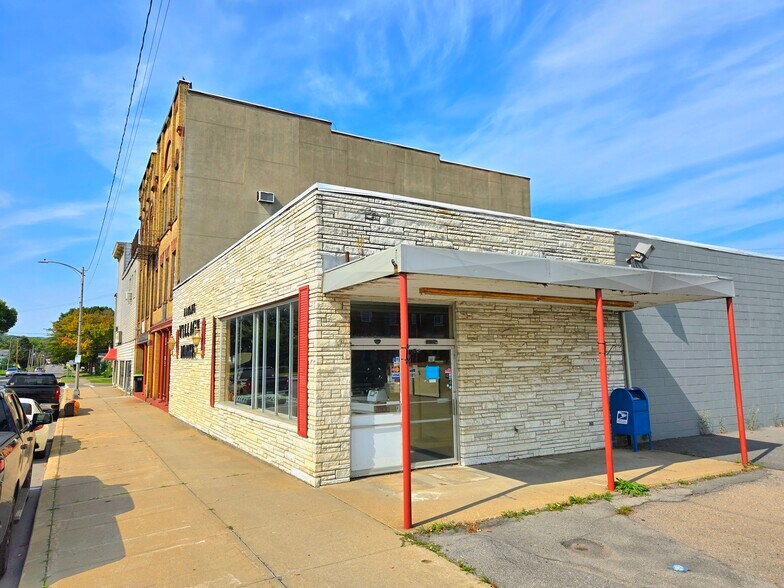More Photos Of 24 W Main St, Mohawk Convenience Store For Sale