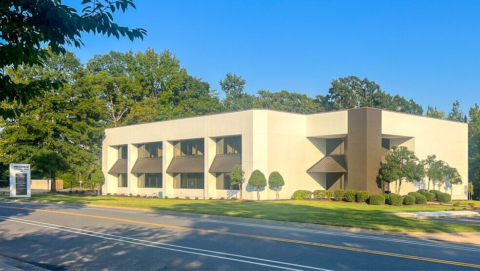 Primary Photo Of 1225 Breckenridge Dr, Little Rock Medical For Lease
