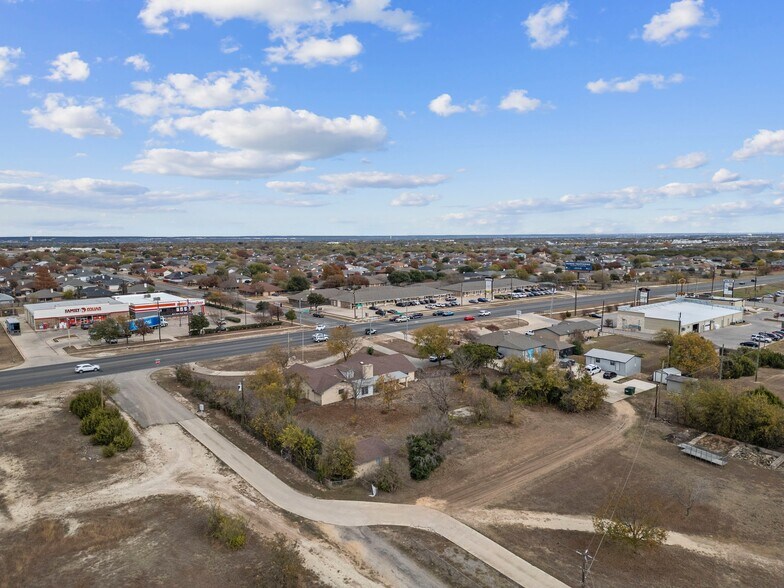 More Photos Of 2302 W Stan Schlueter Loop, Killeen Office For Sale