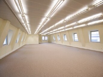 More Photos Of 21 Whitefriars St, London Office For Lease