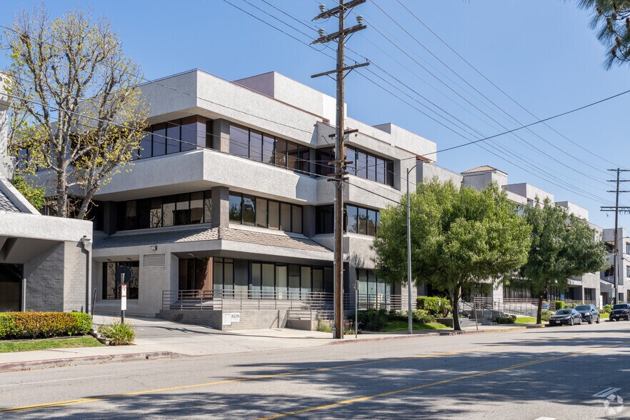 More Photos Of , Mission Hills Office For Sale