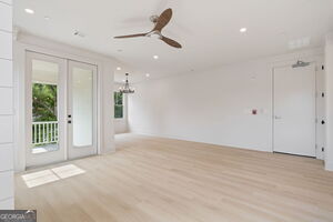 More Photos Of 68 Linton St, Woodstock Apartments For Sale