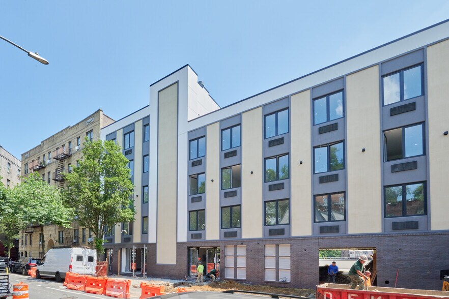 Primary Photo Of 56 Marble Hill Ave, Bronx Flex For Lease