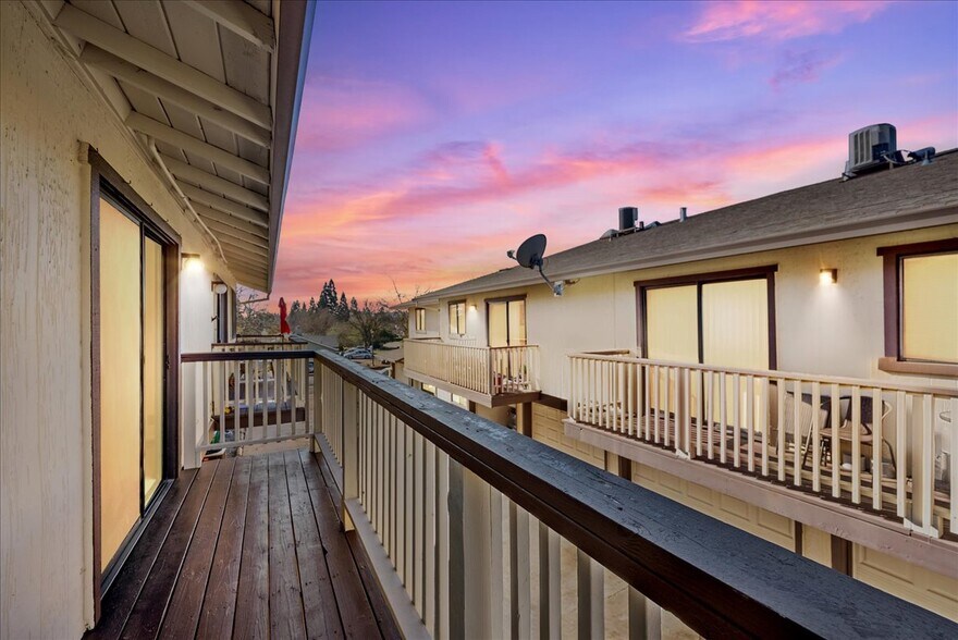 More Photos Of 3337 La Canada Dr, Cameron Park Apartments For Sale