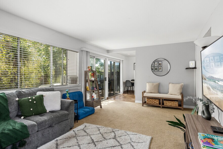 More Photos Of 155 Nova Albion Way, San Rafael Apartments For Sale