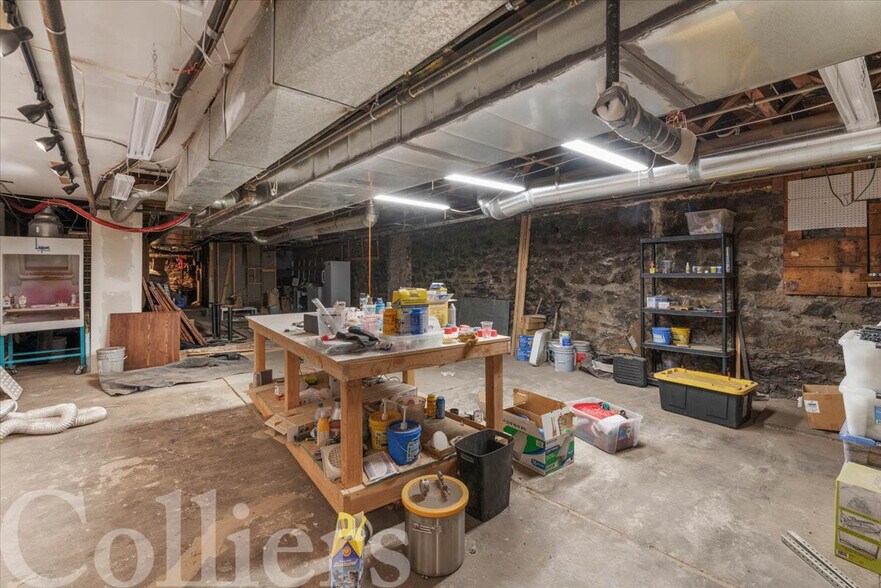 More Photos Of 1226 1st St S, Nampa Storefront Retail Office For Sale