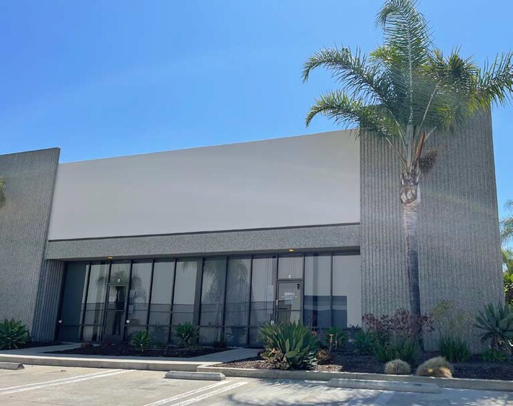 Primary Photo Of 2780 La Mirada Dr, Vista Warehouse For Lease