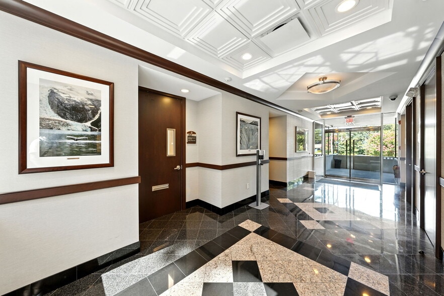 More Photos Of 700 Veterans Memorial Hwy, Hauppauge Unknown For Lease