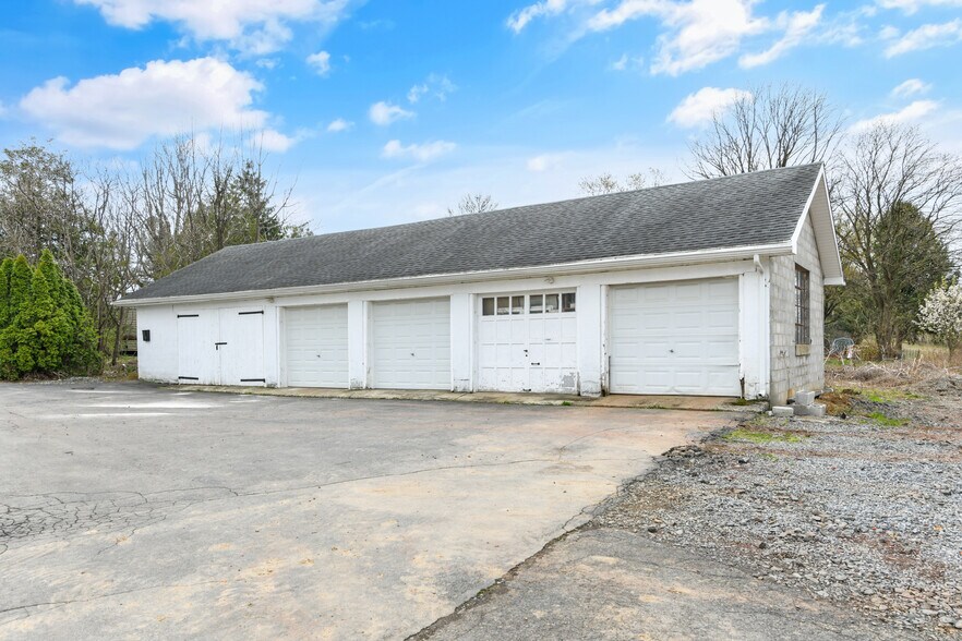 More Photos Of 140 Shartlesville Rd, Bernville Warehouse For Sale