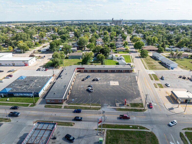 More Photos Of 1835 E Military Ave, Fremont Office For Lease