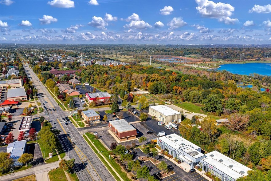 More Photos Of 400 N Schmidt Rd, Bolingbrook Office For Lease