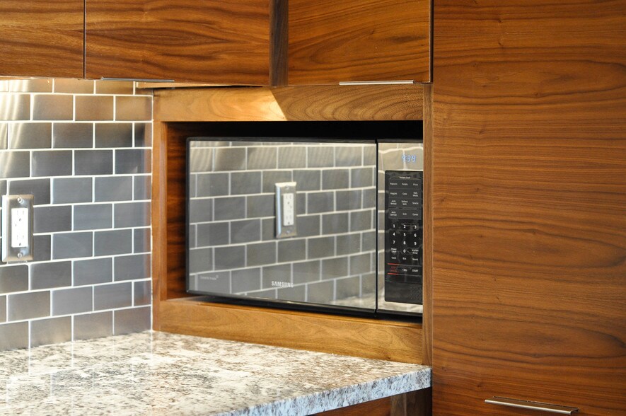 More Photos Of 223 Broadway Ave N, Rochester Office Residential For Sale