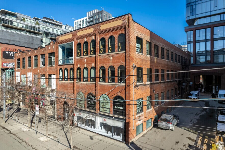 Primary Photo Of 624 King St W, Toronto Office For Sale