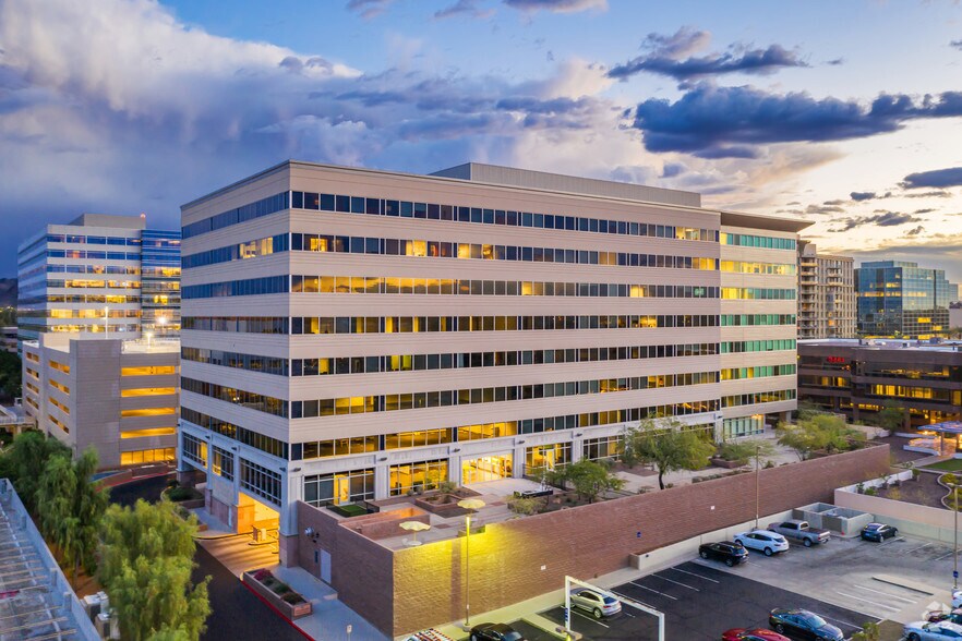 More Photos Of 2355 E Camelback Rd, Phoenix Office For Lease
