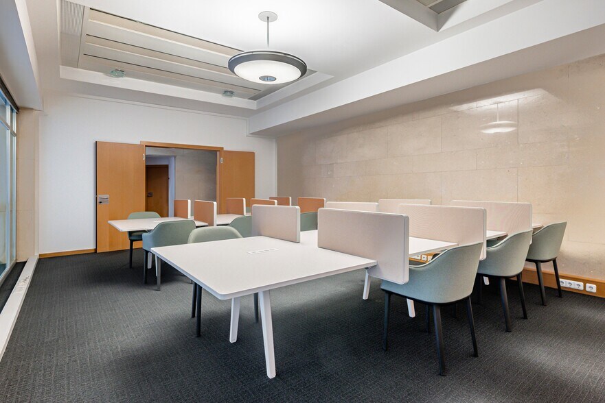 More Photos Of 2025 N 3rd St, Phoenix Coworking Space